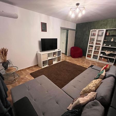 Appartement Casa Cartilor - House Of Book'S à Bucarest Extérieur photo