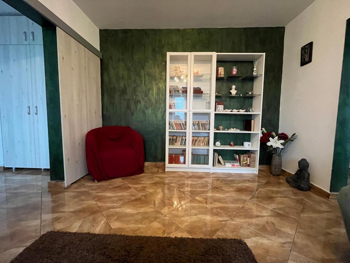 Appartement Casa Cartilor - House Of Book'S à Bucarest Extérieur photo